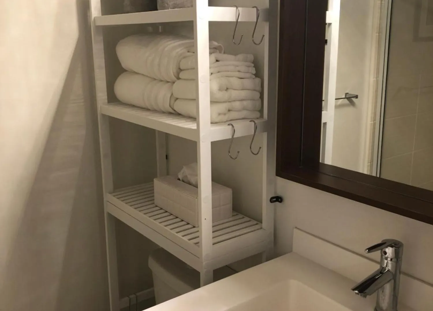 Dreamy Chic Toronto Getaway 아파트 캐나다