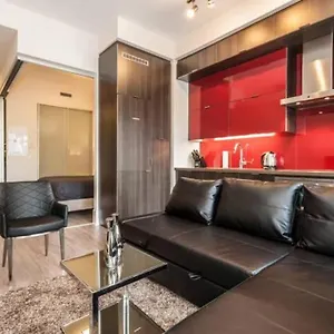 Lifesuites Loft - Cn Tower Apartment