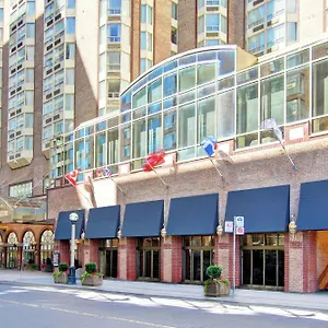 מלון Doubletree By Hilton Downtown, טורונטו