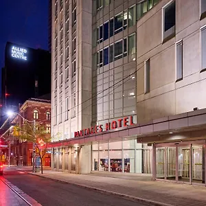 Hotel Pantages Centre, Toronto